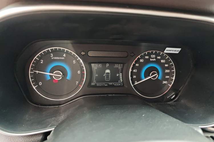 Used Dongfeng Fengon 580 2017 1.5T CVT Luxury Model Instrument Cluster
