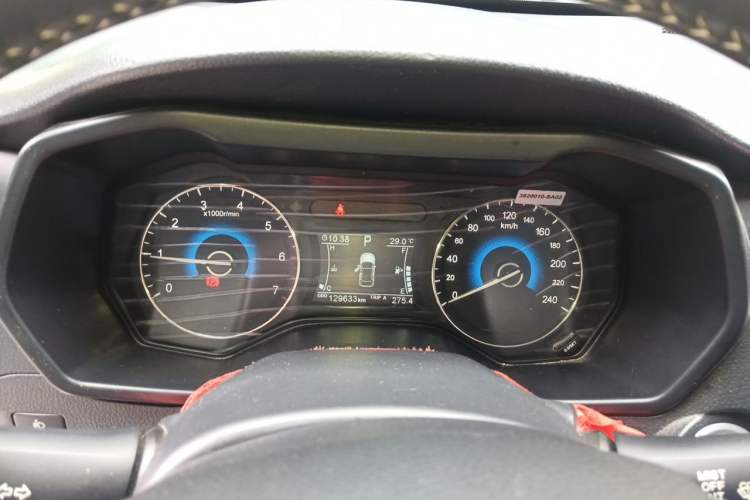 Used Dongfeng Fengon 580 2017 Revised Version 1.5T CVT Luxury Edition Instrument Cluster