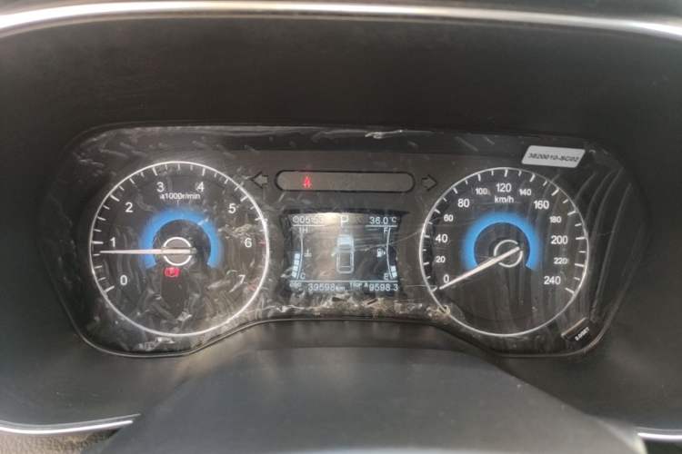 Used Dongfeng Fengon 580 2017 1.5T CVT Smart Style Model Instrument Cluster