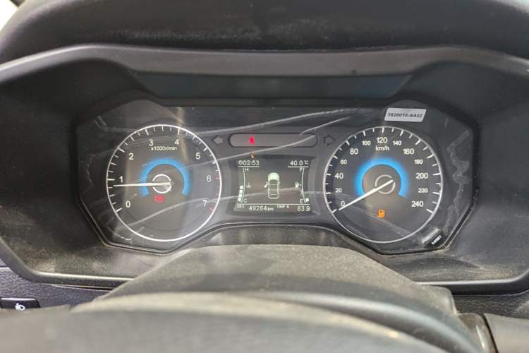 Used Dongfeng Fengon 580 2017 1.5T Manual Luxury Model Instrument Cluster