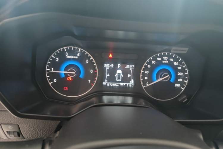 Used Dongfeng Fengon 580 2017 1.5T CVT Luxury Model Instrument Cluster