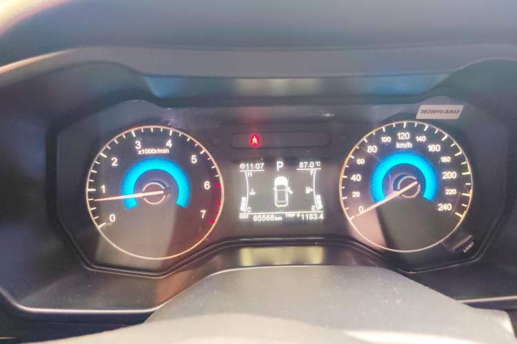 Used Dongfeng Fengon 580 2017 1.5T CVT Comfort Model Instrument Cluster