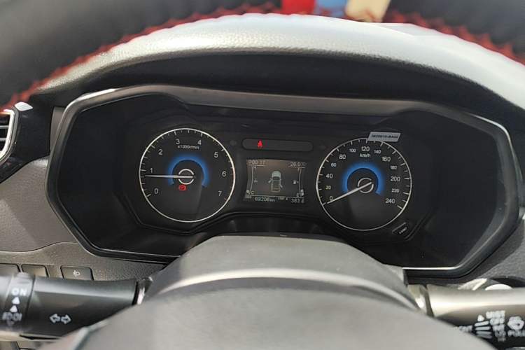 Used Dongfeng Fengon 580 2017 1.5T Manual Luxury Model Instrument Cluster