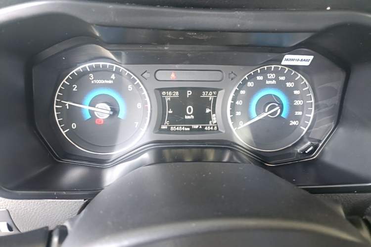 Used Dongfeng Fengon 580 2017 1.5T CVT Luxury Model Instrument Cluster