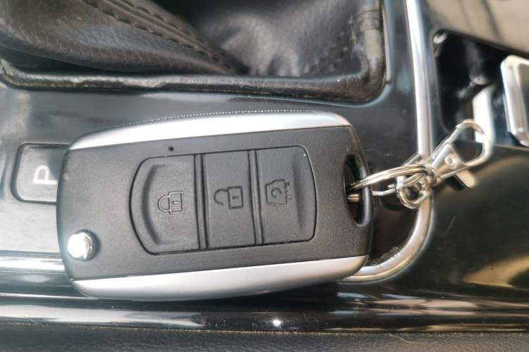 Used Dongfeng Fengon 580 2017 1.5T CVT Comfort Model Interior 1