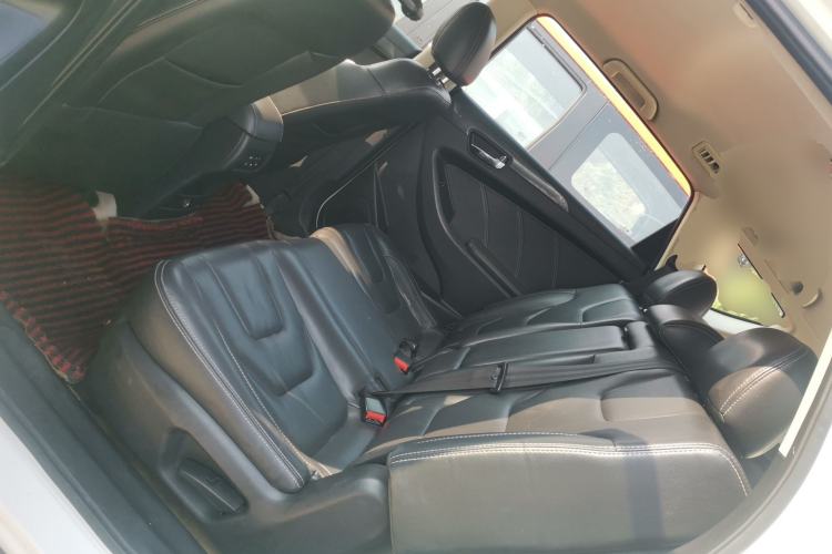 Used Dongfeng Fengon 580 2017 1.5T CVT Comfort Model Interior 4