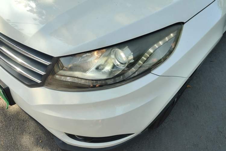 Used Dongfeng Fengon 580 2017 1.5T CVT Luxury Model Left Front Headlight