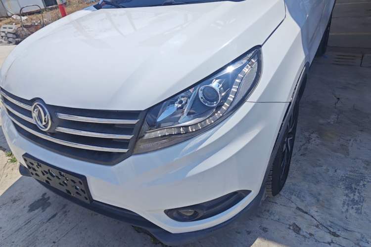 Used Dongfeng Fengon 580 2017 1.5T Manual Luxury Model Left Front Headlight