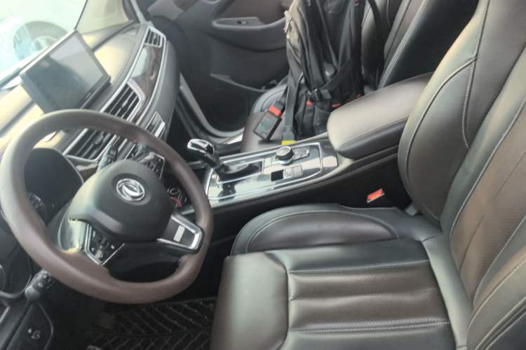 Used Dongfeng Fengon 580 2017 1.5T CVT Smart Style Model Left Front Seat