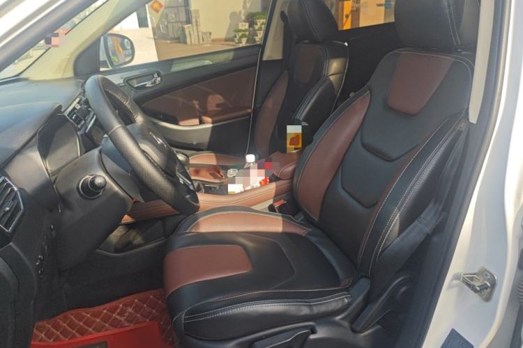 Used Dongfeng Fengon 580 2017 1.5T Manual Luxury Model Left Front Seat