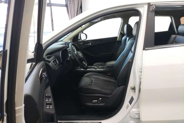 Used Dongfeng Fengon 580 2017 1.5T CVT Smart Style Model Left Front Seat