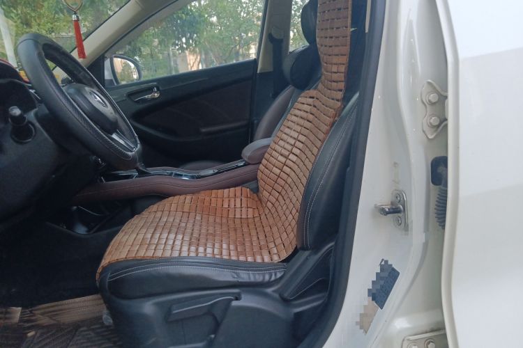 Used Dongfeng Fengon 580 2017 1.5T CVT Luxury Model Left Front Seat