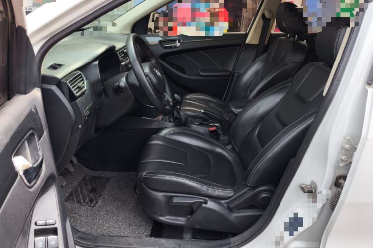 Used Dongfeng Fengon 580 2017 1.8L Manual Comfort Model Left Front Seat