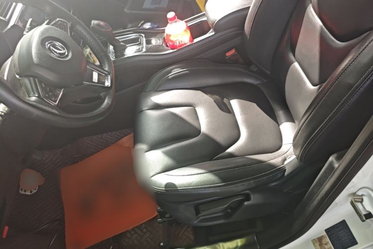 Used Dongfeng Fengon 580 2017 1.5T CVT Luxury Model Left Front Seat