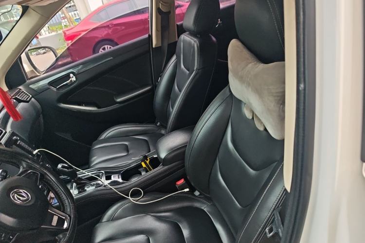 Used Dongfeng Fengon 580 2017 1.5T CVT Comfort Model Left Front Seat