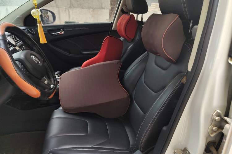 Used Dongfeng Fengon 580 2017 Revised Version 1.5T CVT Luxury Edition Left Front Seat
