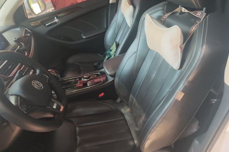 Used Dongfeng Fengon 580 2017 1.5T CVT Smart Style Model Left Front Seat