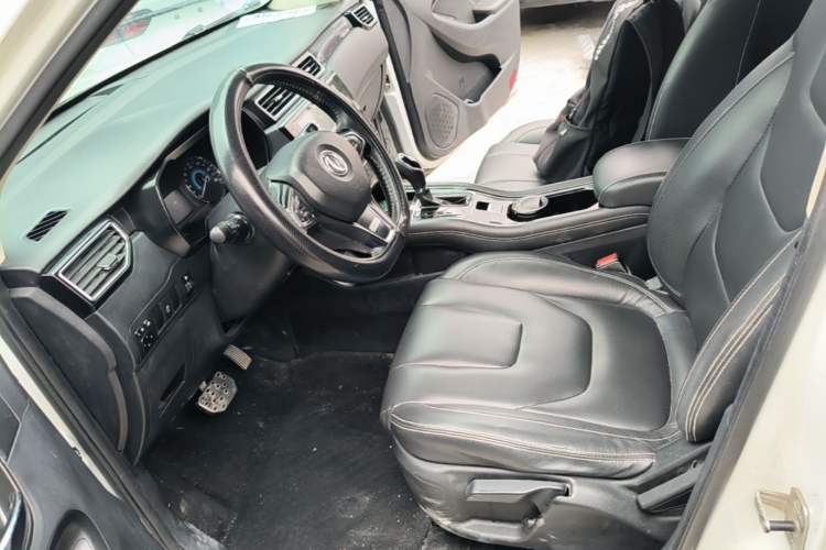 Used Dongfeng Fengon 580 2017 Revised Version 1.5T CVT Luxury Edition Left Front Seat