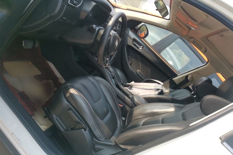 Used Dongfeng Fengon 580 2017 1.5T CVT Comfort Model Left Front Seat