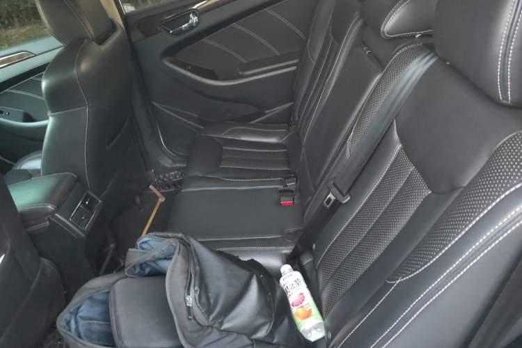 Used Dongfeng Fengon 580 2017 1.5T CVT Smart Style Model Left Rear Seat