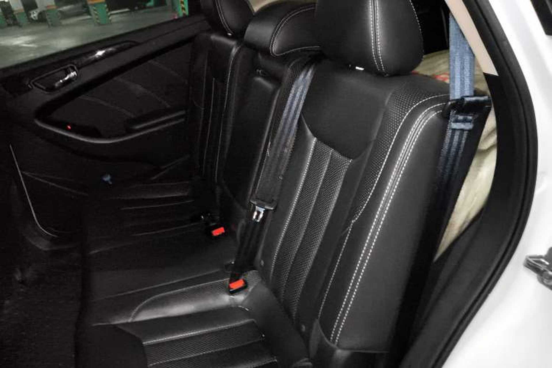Used Dongfeng Fengon 580 2017 1.5T CVT Smart Style Model Left Rear Seat