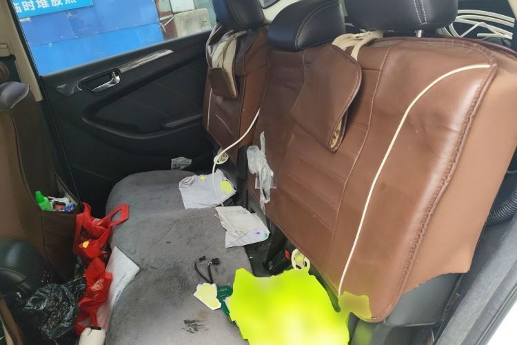 Used Dongfeng Fengon 580 2017 1.8L Manual Comfort Model Left Rear Seat