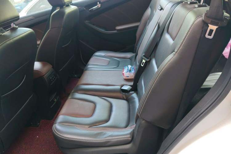 Used Dongfeng Fengon 580 2017 1.5T Manual Luxury Model Left Rear Seat