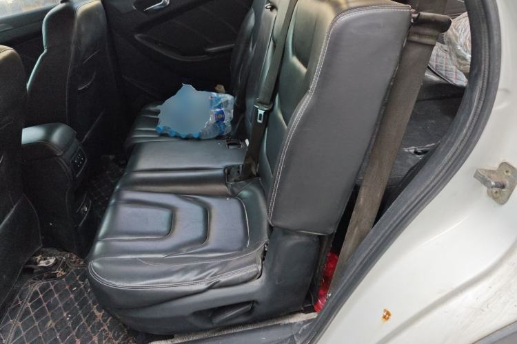 Used Dongfeng Fengon 580 2017 1.8L Manual Comfort Model Left Rear Seat