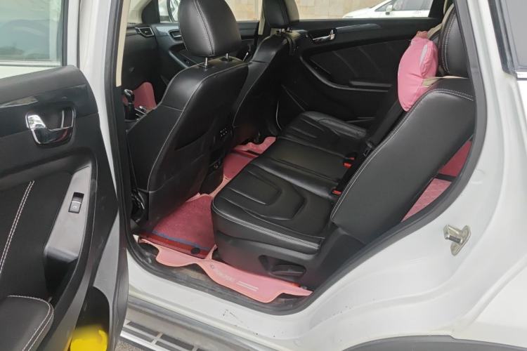 Used Dongfeng Fengon 580 2017 1.8L Manual Comfort Model Left Rear Seat