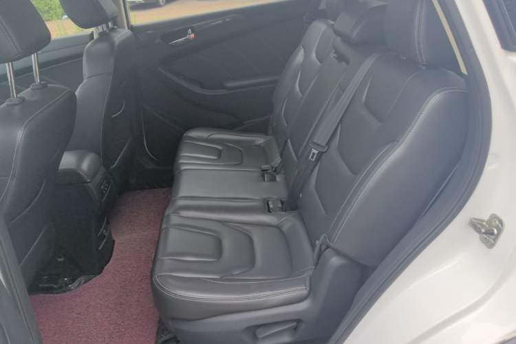 Used Dongfeng Fengon 580 2017 1.8L Manual Comfort Model Left Rear Seat