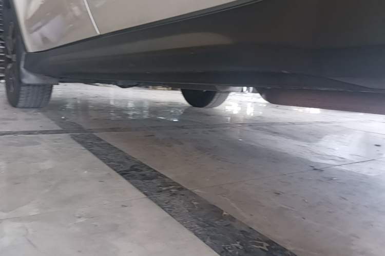 Used Dongfeng Fengon 580 2017 1.5T CVT Luxury Model Left Side Sill