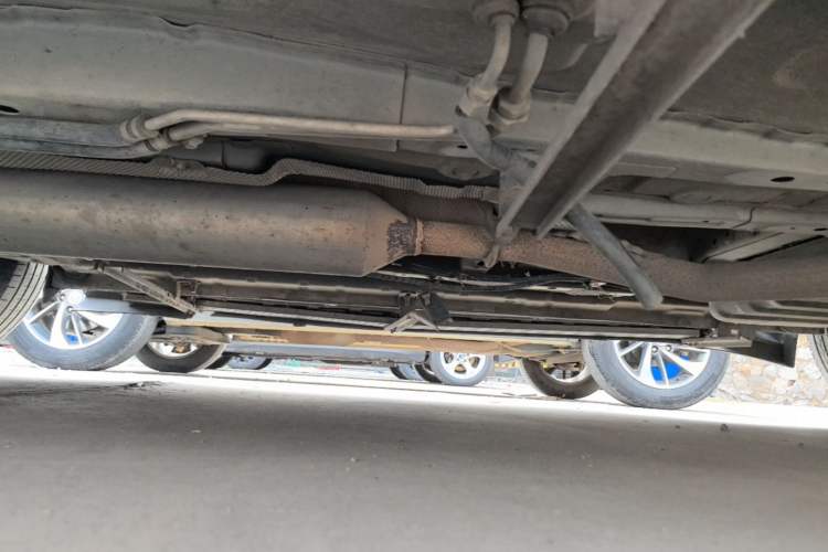 Used Dongfeng Fengon 580 2017 1.5T CVT Luxury Model Left Side Sill