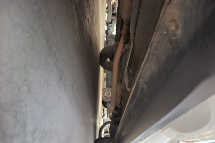 Used Dongfeng Fengon 580 2017 1.5T CVT Comfort Model Left Side Sill