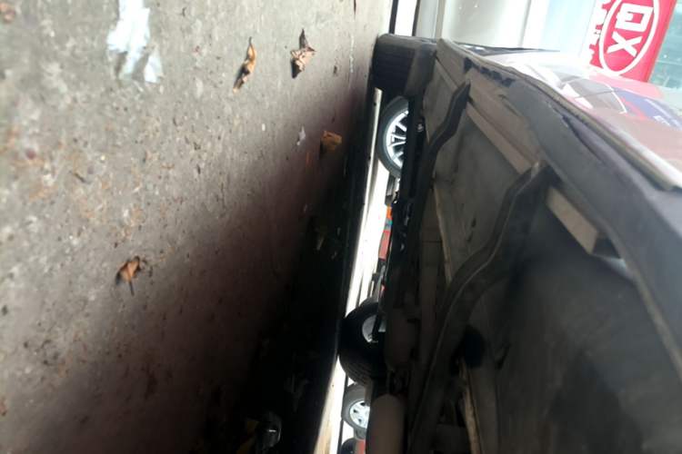 Used Dongfeng Fengon 580 2017 1.5T CVT Smart Style Model Left Side Sill