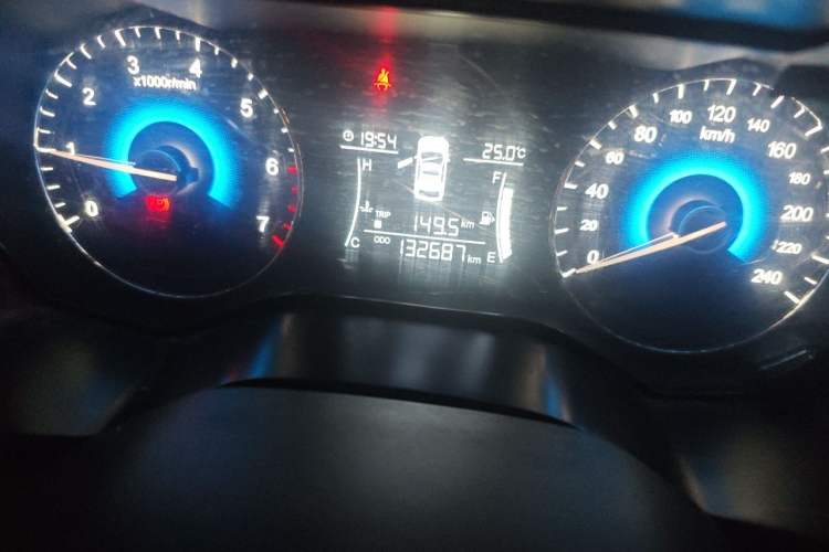 Used Dongfeng Fengon 580 2017 1.8L Manual Comfort Model Odometer Close Up