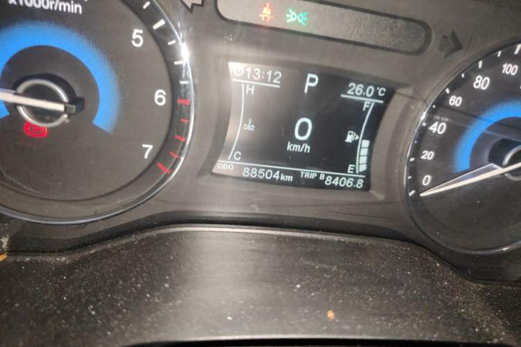 Used Dongfeng Fengon 580 2017 1.5T CVT Smart Style Model Odometer Close Up