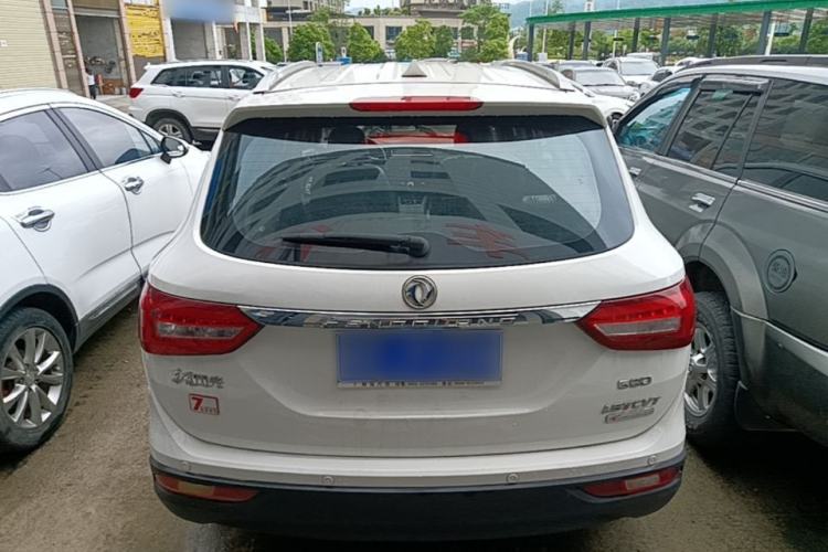 Used Dongfeng Fengon 580 2017 Revised Version 1.5T CVT Luxury Edition Rear