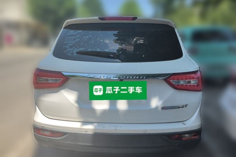 Used Dongfeng Fengon 580 2017 1.5T Manual Luxury Model Rear