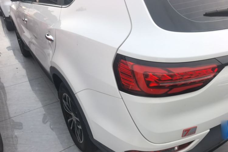 Used Dongfeng Fengon 580 2017 1.5T CVT Smart Style Model Rear Left 45 Deg