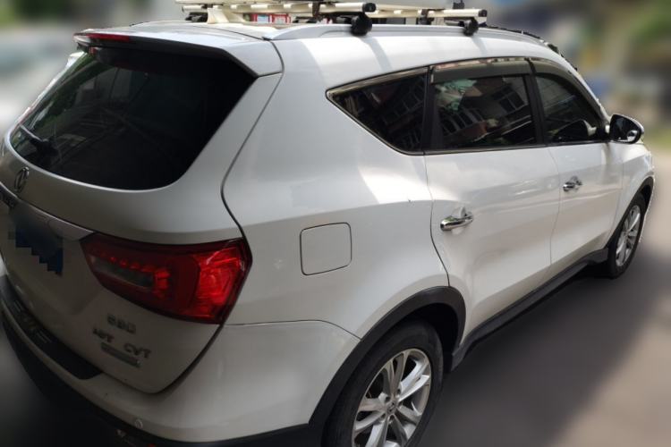 Used Dongfeng Fengon 580 2017 1.5T CVT Comfort Model Rear Right 45 Deg