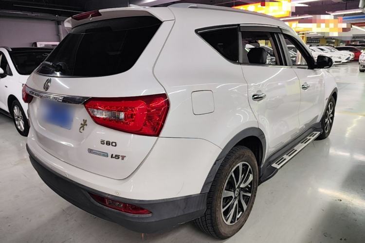 Used Dongfeng Fengon 580 2017 1.5T Manual Luxury Model Rear Right 45 Deg