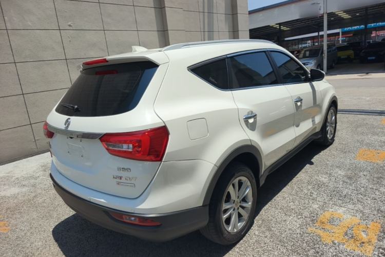 Used Dongfeng Fengon 580 2017 1.5T CVT Comfort Model Rear Right 45 Deg
