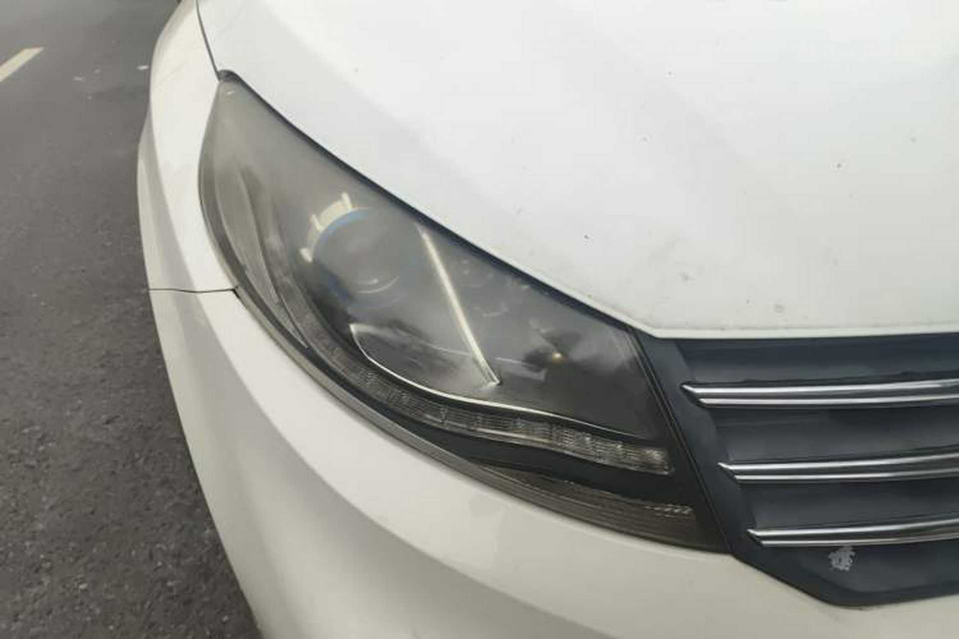 Used Dongfeng Fengon 580 2017 1.5T CVT Smart Style Model Right Front Headlight