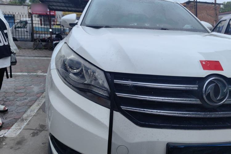 Used Dongfeng Fengon 580 2017 1.5T CVT Luxury Model Right Front Headlight