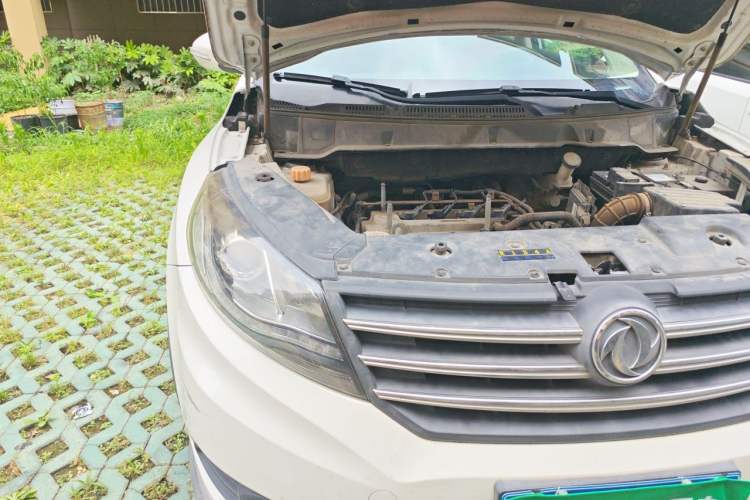 Used Dongfeng Fengon 580 2017 1.8L Manual Comfort Model Right Front Headlight