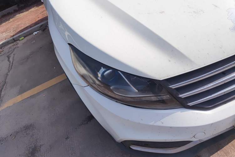 Used Dongfeng Fengon 580 2017 1.5T CVT Smart Style Model Right Front Headlight