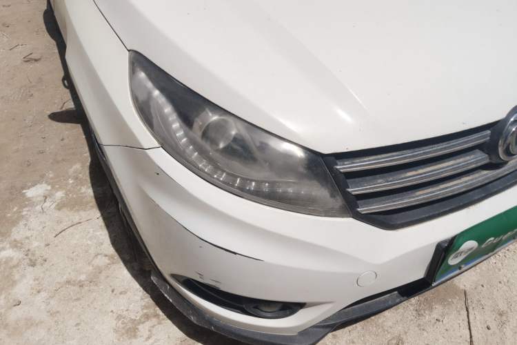 Used Dongfeng Fengon 580 2017 1.5T Manual Luxury Model Right Front Headlight