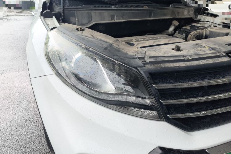 Used Dongfeng Fengon 580 2017 1.5T CVT Luxury Model Right Front Headlight