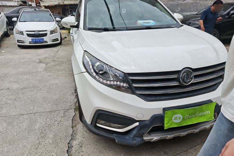 Used Dongfeng Fengon 580 2017 1.5T CVT Luxury Model Right Front Headlight