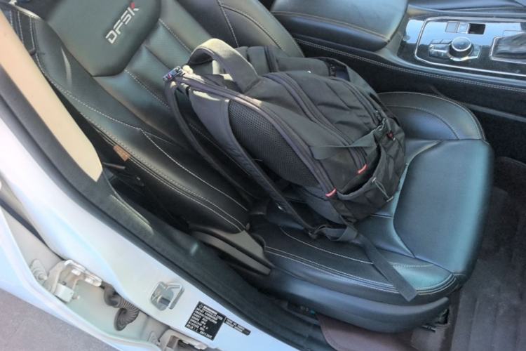 Used Dongfeng Fengon 580 2017 1.5T CVT Smart Style Model Right Front Seat